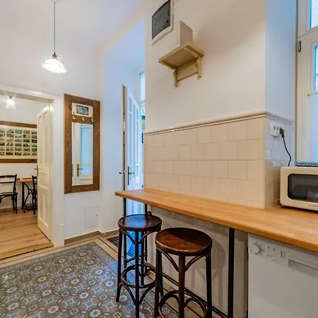Kiraly Street Nest Apartment Budapest