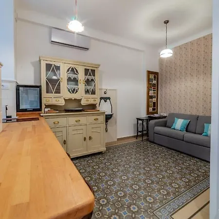 Kiraly Street Nest Apartment *