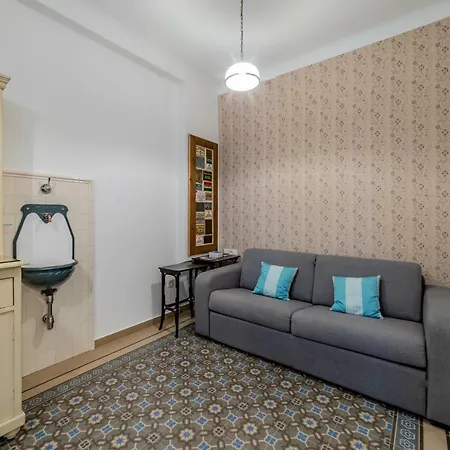 Kiraly Street Nest Apartment Budapest